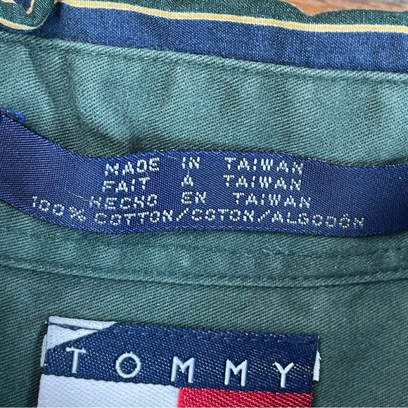 Vintage Tommy Hilfiger Button Up Shirt Mens Medium Blue Stripes Crest Logo 90s M - Picture 7 of 9